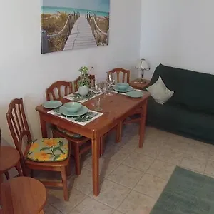 Casa Eden , Tías Espagne