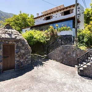 casa-el-nogal.tenerifehoteles.net/